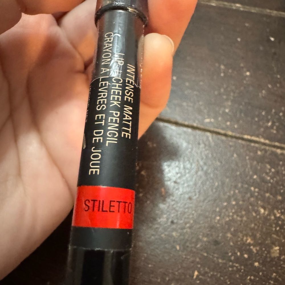Makeup Bundle - Picture 8 of 14